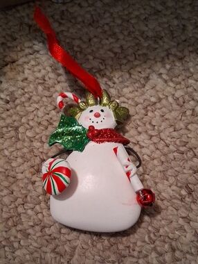 Source Unknown Red Green White Snowman Holiday Ornament